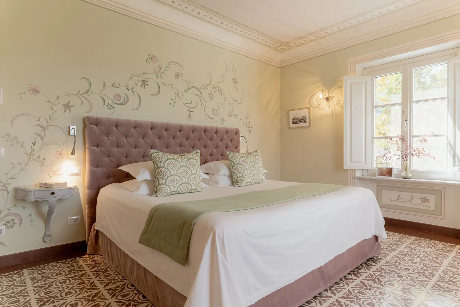Suite de la Chambre rose à Villa Marie en Toscane