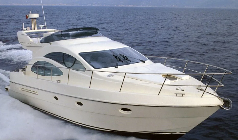 Yacht Azimut 42 Flybridge